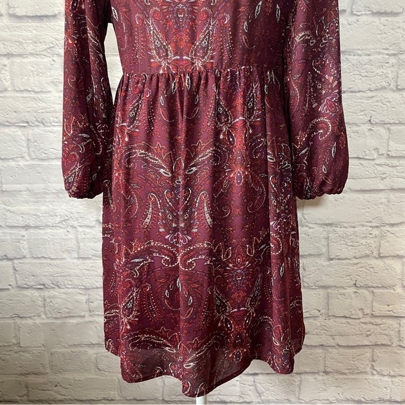 California Moonrise Long Sleeve Tie Front Paisley Print Dress Size Small - Picture 10 of 13
